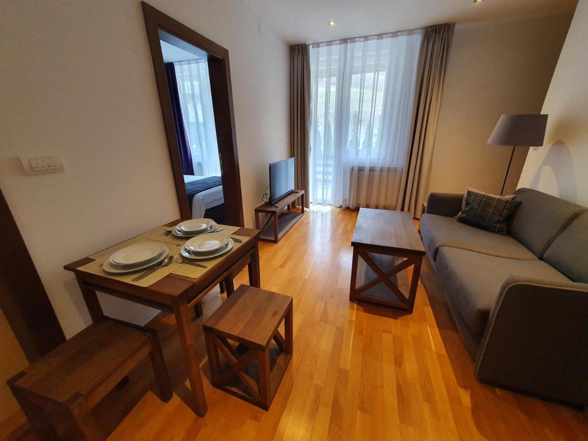 Planinsko Jutro - Brzece Centar Apartments, Kopaonik Buitenkant foto