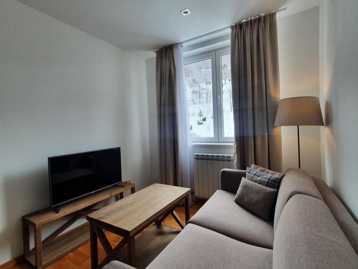 Planinsko Jutro - Brzece Centar Apartments, Kopaonik Buitenkant foto